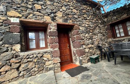 Mocanal House | Casa Rural Higuera Morales