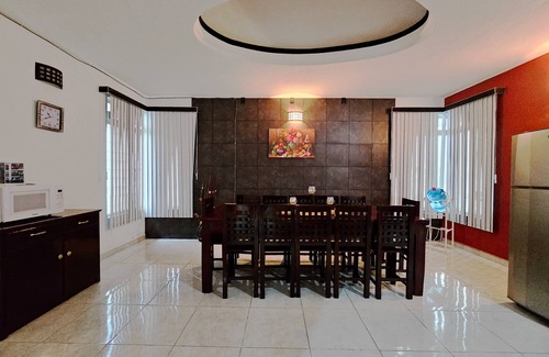 Tehuacan House | Casa Santa Cecilia