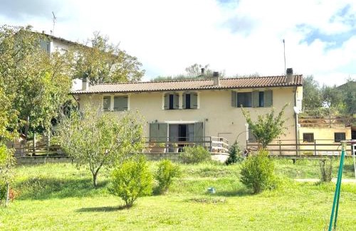 Lidarno House | Casa sul fiume con giardino e terrazza