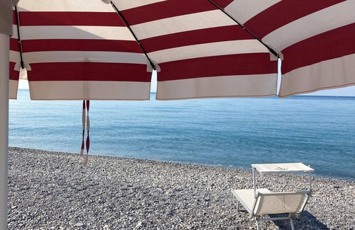 Ventimiglia House | CasaDelGrillo Countryhouse in Liguria close to the sea and the Côte d'Azur.