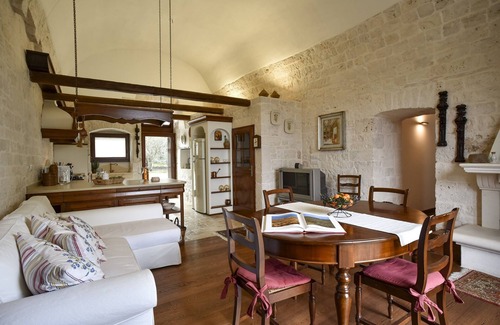 Castellana Grotte Villa | Casale Lillina: a villa with private pool in Apulia for 8 people