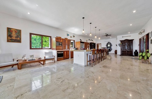 Cancun House | CASAS ROCA CHAAC Ocean Front/Relaxing/Spacious/Parking