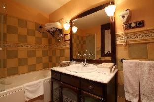 Mondejar Hotel | Casona De Torres