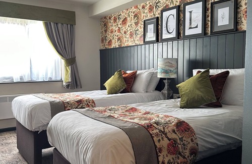 Stretton Hotel | Cat & Lion Country Pub and Hotel