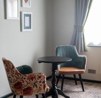 Stretton Hotel | Cat & Lion Country Pub and Hotel