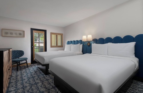 Avalon Hotel | Catalina Canyon Inn