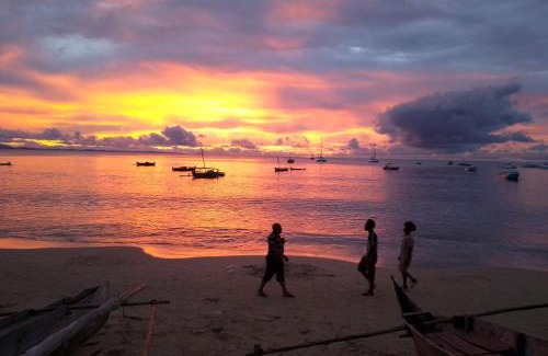 Mahajanga Boat Rental | Catamaran CIELAZULA
