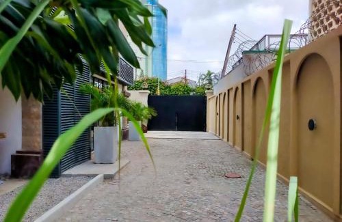 Ofin Hotel | Catherine Villa