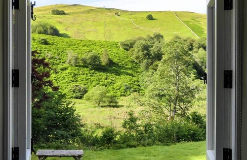 Sedbergh Cottage | Catholes Cottage, sleeps 8, secluded location 1 mile from Sedbergh