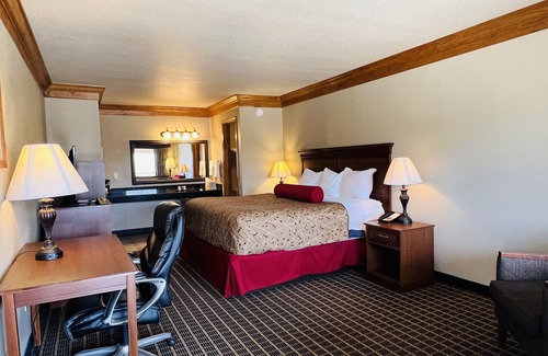 Stroud Hotel | Cattle Country Lodge