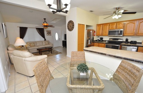 Breezeswept Beach Estates House | Cayman Cottage | 3 bed/2 bath boating home on Ramrod Key