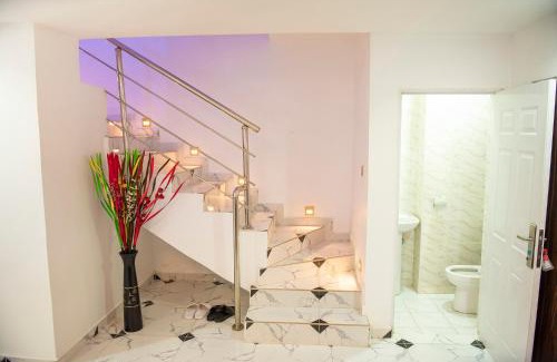 Abuja Apartment | Cc & Cg Homes Luxury 3 Bedrooms House - 24Hrs Power