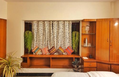 Domlur House | Cedar - Golf Course View