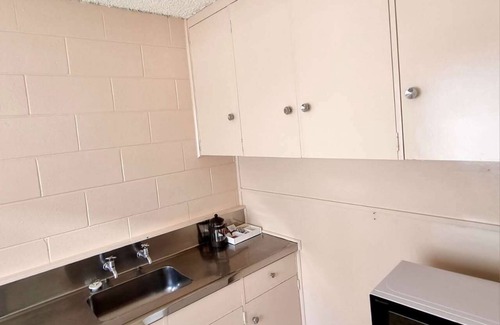 Hamilton North Hotel | Cedar Lodge Motel Hamilton