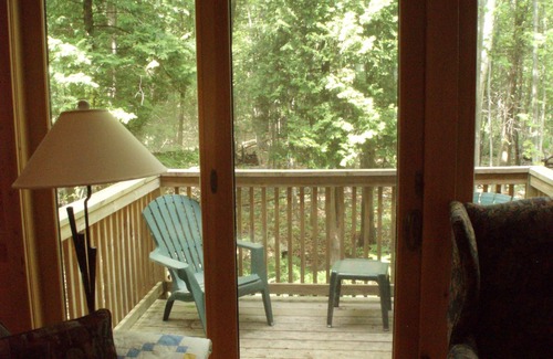 Mears House | Cedarwood Cabin - 3 Minute walk to the beach!