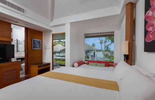 Hua Thanon Resort | Centara Villas Samui - SHA Plus