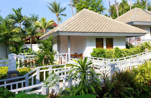 Hua Thanon Resort | Centara Villas Samui - SHA Plus