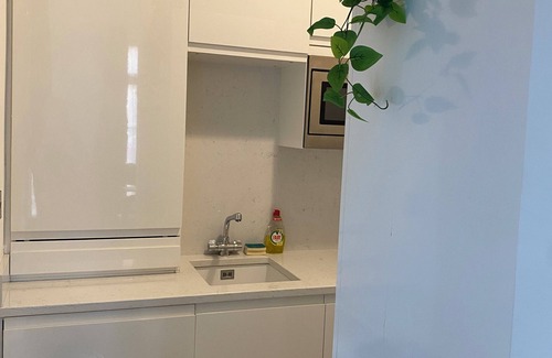 Holborn and Covent Garden Apartment | Central 1BR Retreat in Holborn