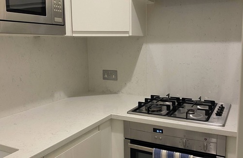 Holborn and Covent Garden Apartment | Central 1BR Retreat in Holborn