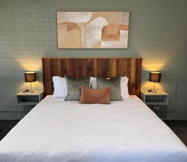 Bendigo Hotel | Central Deborah Motel