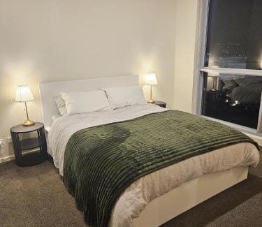 City West Apartment | Central Lakeview Apartments- free parking