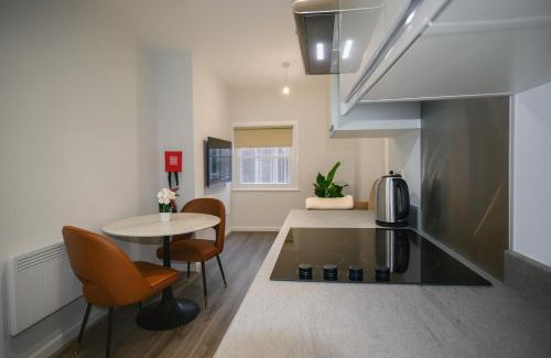 Chinatown Apartment | Central Liverpool 1-Bed Apartment, Ideal for Business & City Stays