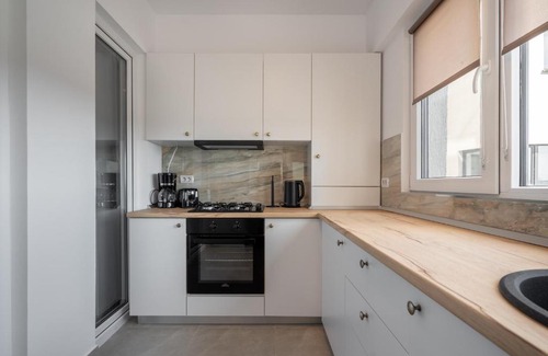 Sector 5 Apartment | Central Spacious Apartment 606