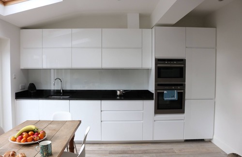 Shepherd's Bush House | Central, stylish London family townhouse with private terrace on quiet street
