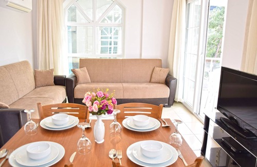 Hisaronu Apartment | Centrally located 3 bed 3 bath apartment with FREE WIFI