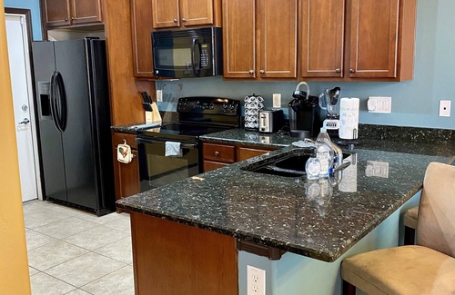 Copper Leaf House | Centrally Located South Mtn. Home w/resort style amenities (7min from DTPHX!)