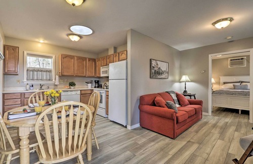 Manito Apartment | Centrally Located South Hill Apartment w/Smart TV