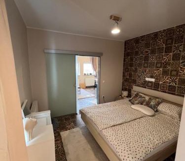 Center Apartment | CentralPark Suites