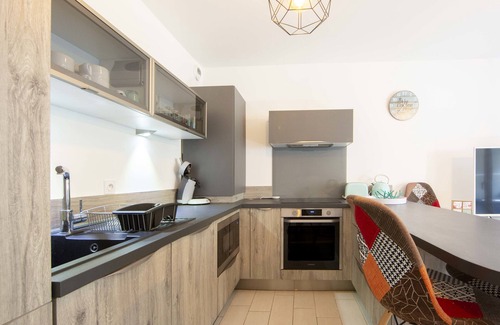 Antibes Apartment | Centre Juan les Pins T2 avec piscine et climatisation