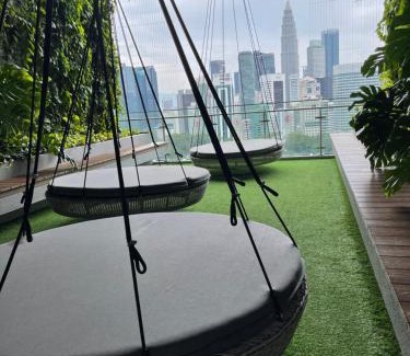 Golden Triangle Apartment | Ceylonz Suite