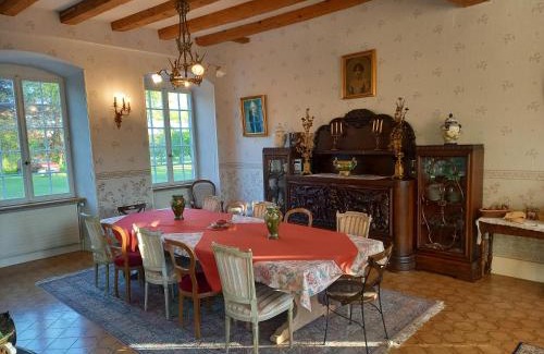 Matzenheim Bed & Breakfast | Château De Werde