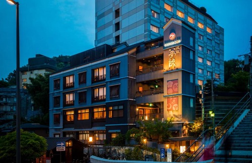 Dogo Hot Spring Hotel | CHAHARU Hanare Dogo Yumekura