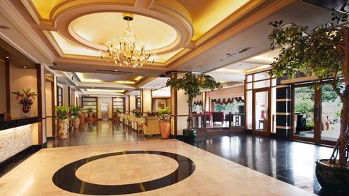 Kamphaeng Phet Hotel | Chakungrao Riverview Hotel