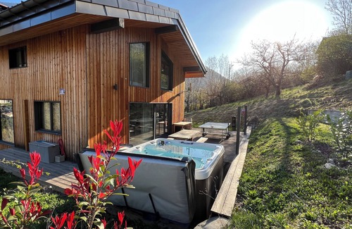 La Perriere Ski Chalet | Chalet 4* 12 persons -SPA- Courchevel- Meribel - Brides les Bains
