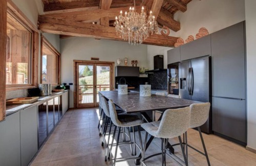 Les Deux Alpes Ski Chalet | Chalet d'exception 14 Pers. Sauna, Jacuzzi, Sports, Lift, Free shuttle service