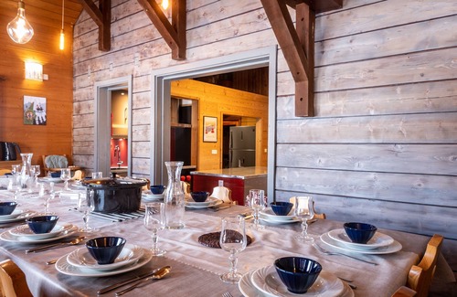 Plagne Villages Ski Chalet | Chalet des dolines ski in ski out at 2100 m
