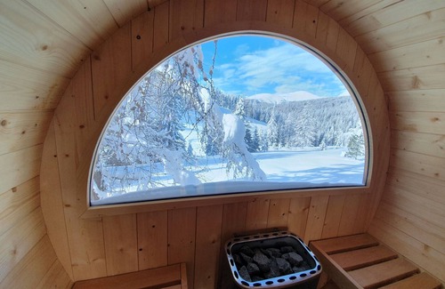 Albeck Cabin | Chalet Edelweiss incl. wooden barrel sauna (max. 8 persons) - Almzauber Chalets Hochrindl