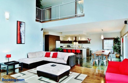 Stoneham Ski Chalet | Chalets Alpins-43 Chemin des Skieurs