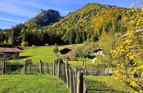 Ruhpolding Ski Chalet | Chalets & Apartments Beim Waicher