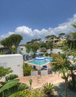 Forio Other | Chambre d'Hôtes ∙ 2 bedrooms ∙ 8 guests