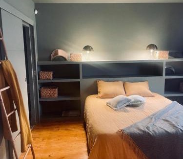 Gambetta House | Chambre dans maison de ville avec piscine et garage en centre ville