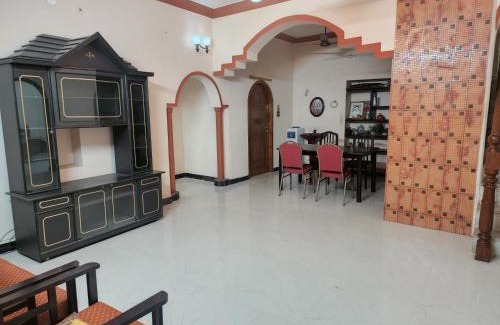 Tiruvannamalai House | Chandra Villa