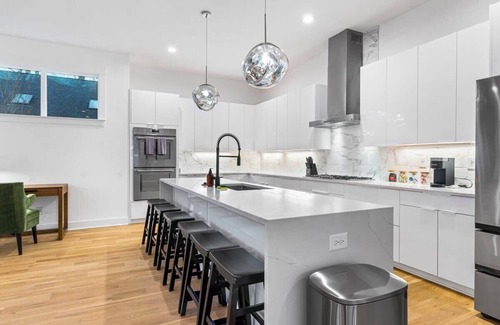North Charlotte House | Charlotte's Modern Luxe Home - Your Stylish Haven