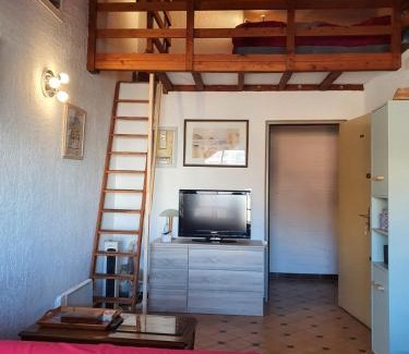 Port Leucate Apartment | Charmant studio Cabine vue mer