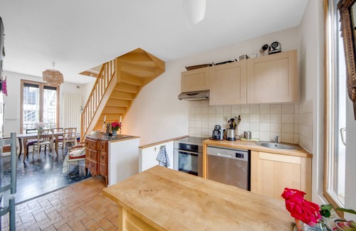 Montreuil House | Charmante t et calme maison de ville avec jardin, à 3 minutes du métro ligne 9.