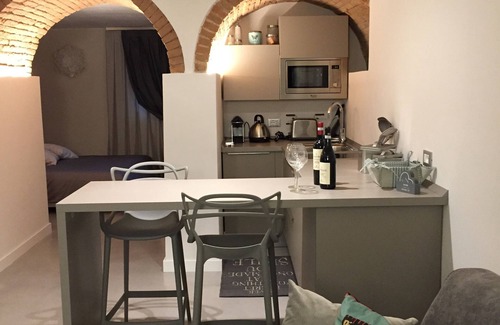 Citta Antica Apartment | Charme and Elegance in Verona. Two steps from historical centre